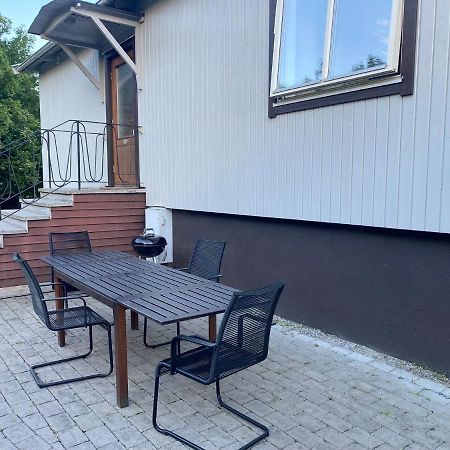 Cheerful Three Room Villa At Stroemstad City Center Eksteriør bilde