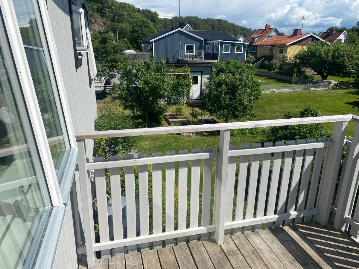 Cheerful Three Room Villa At Stroemstad City Center Eksteriør bilde
